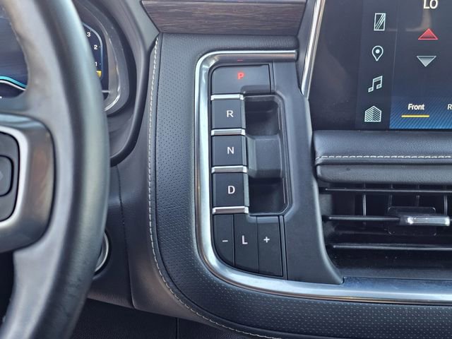 Used 2023 Chevrolet Suburban Premier image 23