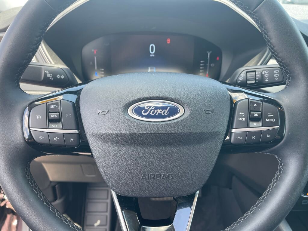 Certified 2023 Ford Escape Active w/ Cold Weather Package FWD image 17