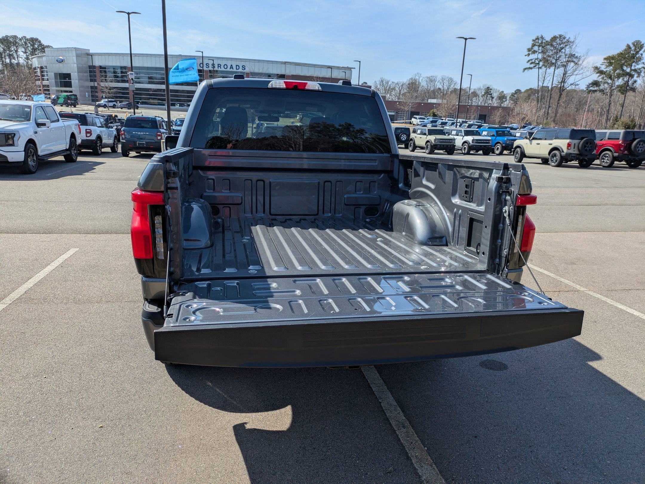 Certified 2025 Ford F150 Lightning XLT image 36