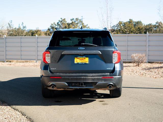 Certified 2022 Ford Explorer XLT w/ Equipment Group 202A image 5