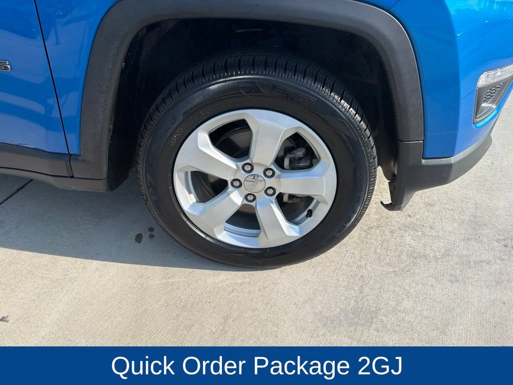 Used 2021 Jeep Compass Latitude w/ Convenience Group AWD/4WD image 12