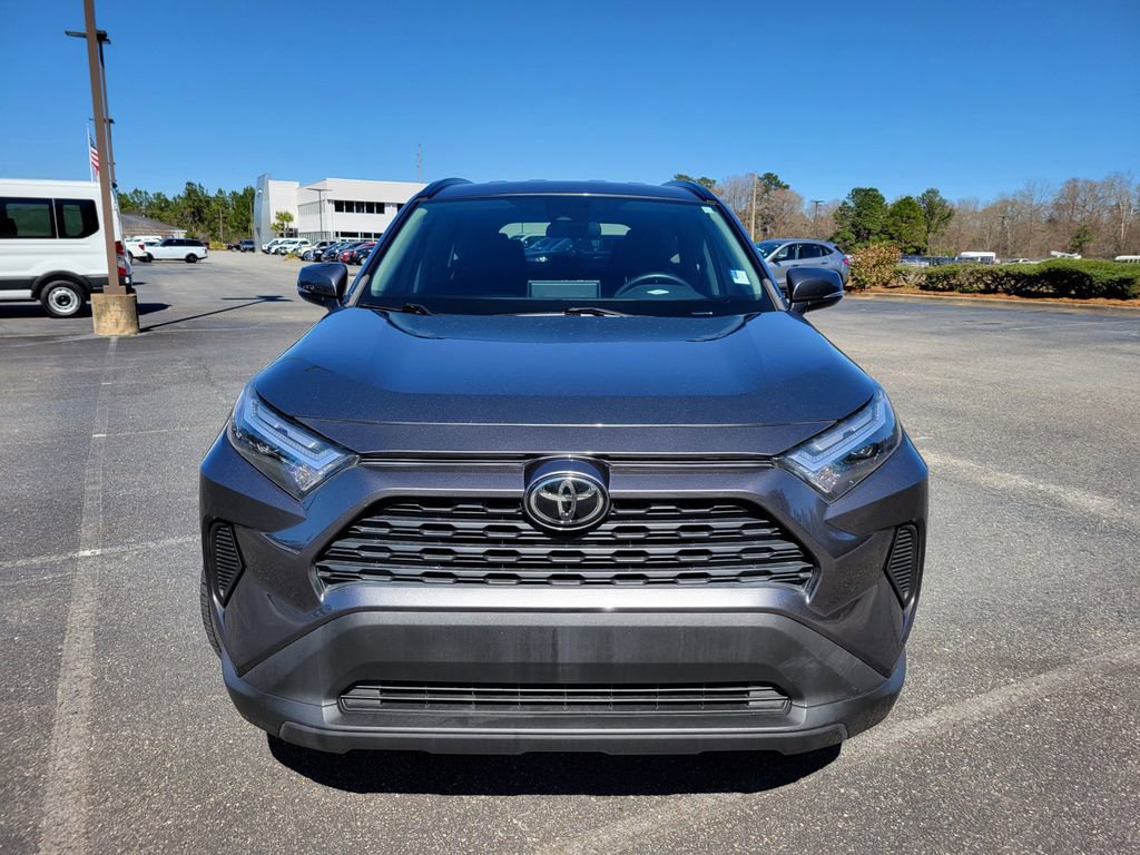 Used 2022 Toyota RAV4 XLE image 9