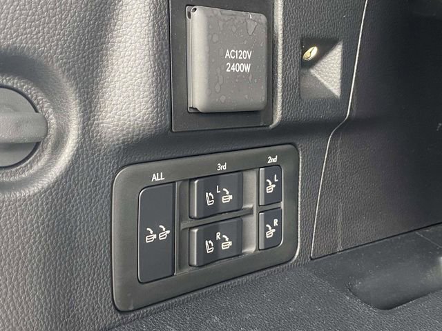 Used 2025 Lexus LX 700h Luxury w/ Appearance Package image 13