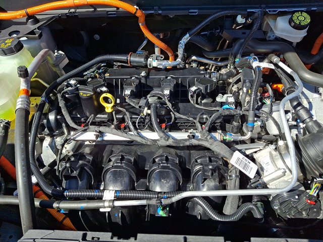 Certified 2025 Ford Maverick XLT w/ Equipment Group 301A AWD/4WD image 28