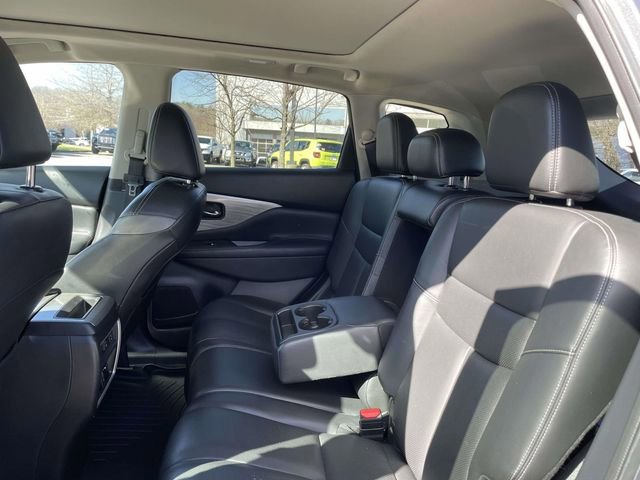 Used 2018 Nissan Murano Platinum image 16