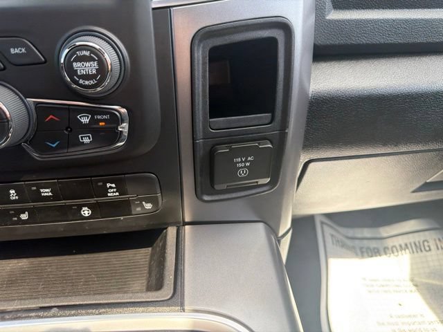 Used 2023 RAM 1500 Warlock AWD/4WD image 35