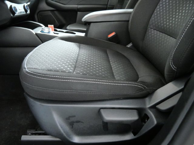 Certified 2025 Ford Escape Active AWD/4WD image 17