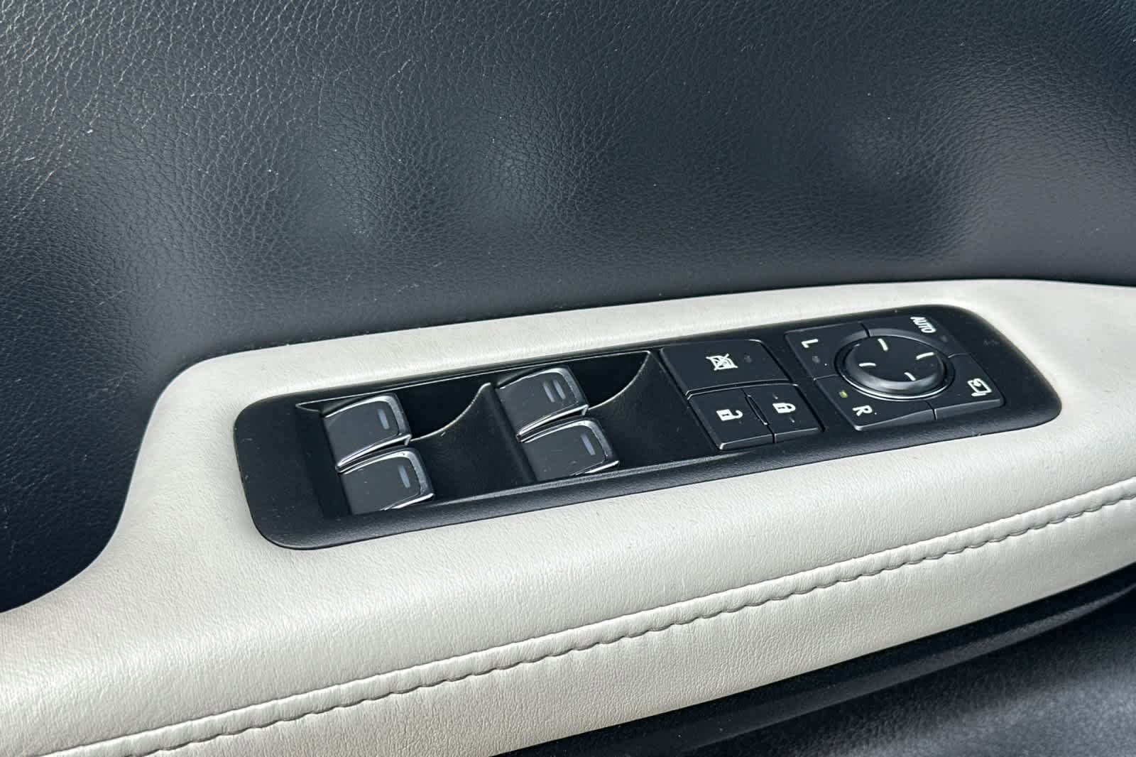 Used 2018 Lexus RX 350 F Sport w/ Accessory Package AWD/4WD image 13