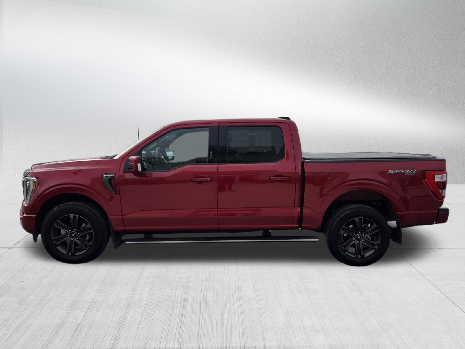 Certified 2022 Ford F150 Lariat w/ Equipment Group 502A High AWD/4WD image 4