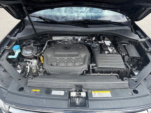 Used 2024 Volkswagen Tiguan SEL R-Line AWD/4WD image 20