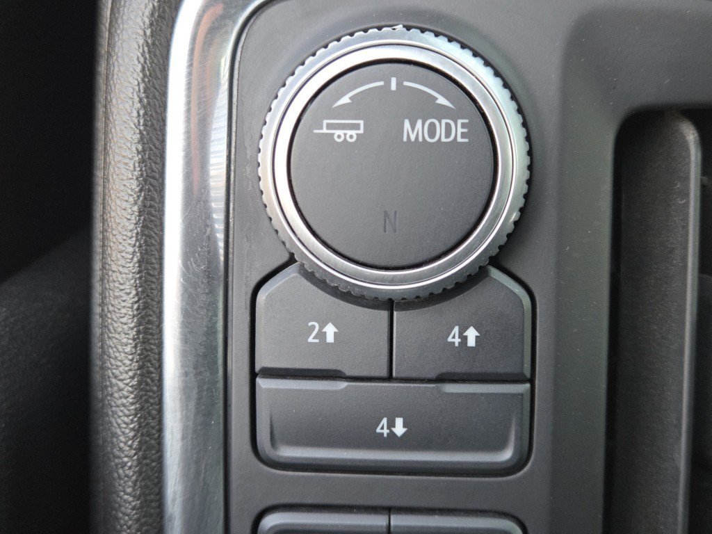 Used 2020 GMC Sierra 3500 SLE w/ SLE Value Package AWD/4WD image 9