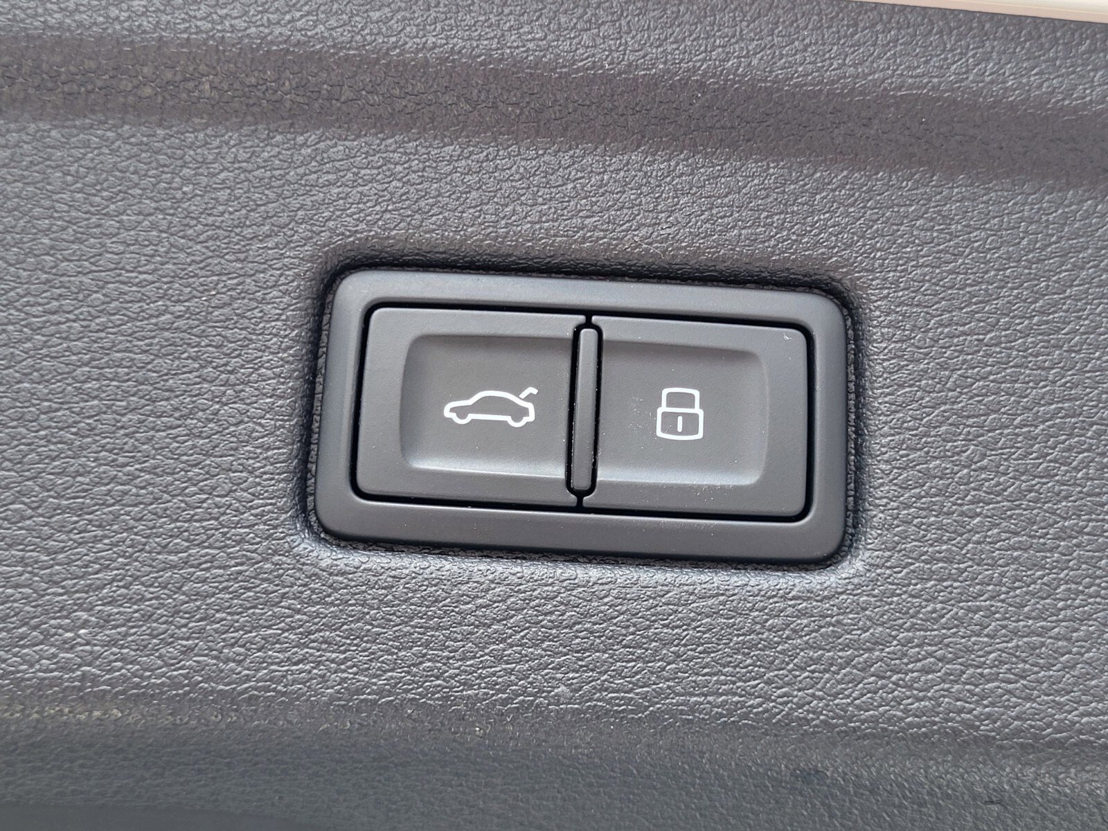 Used 2022 Audi A5 2.0T Premium Plus w/ Premium Plus AWD/4WD image 33