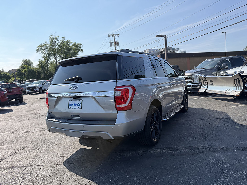 Certified 2021 Ford Expedition XLT AWD/4WD image 8