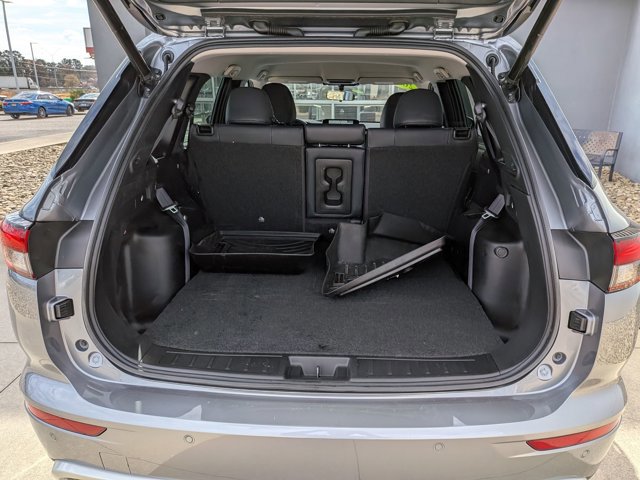 Used 2022 Mitsubishi Outlander SE image 35