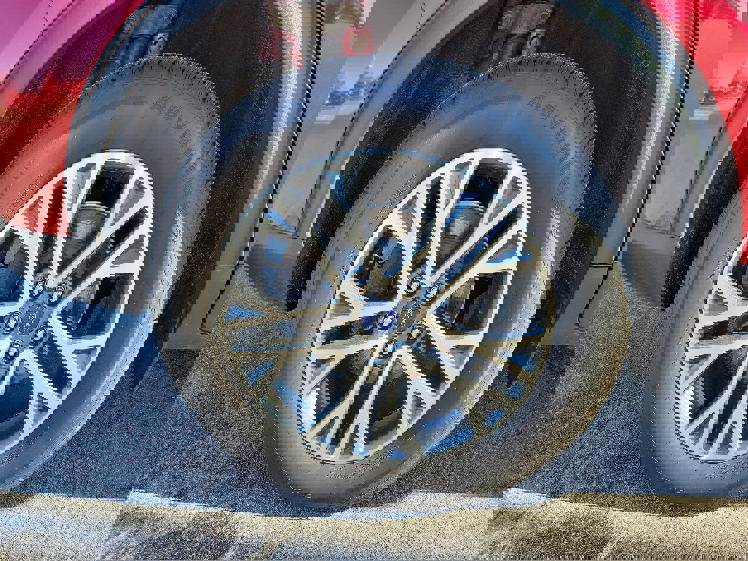 Certified 2020 Ford Escape SEL image 6