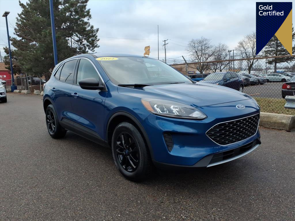 Certified 2022 Ford Escape SE