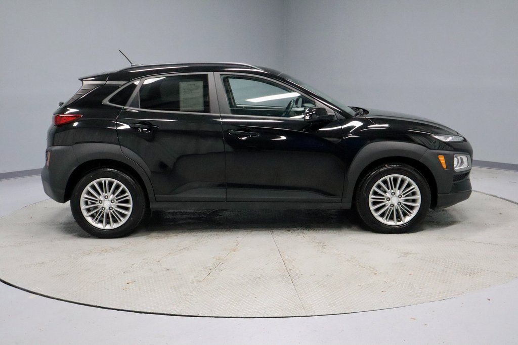 Used 2020 Hyundai Kona SEL w/ Cargo Package image 12