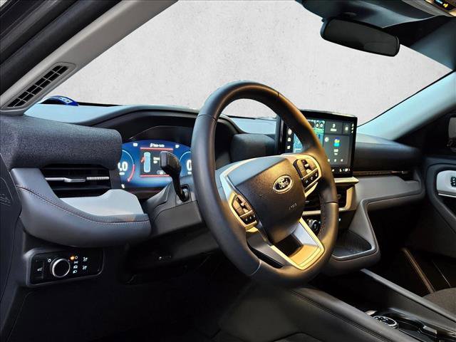 Certified 2025 Ford Explorer Active image 9