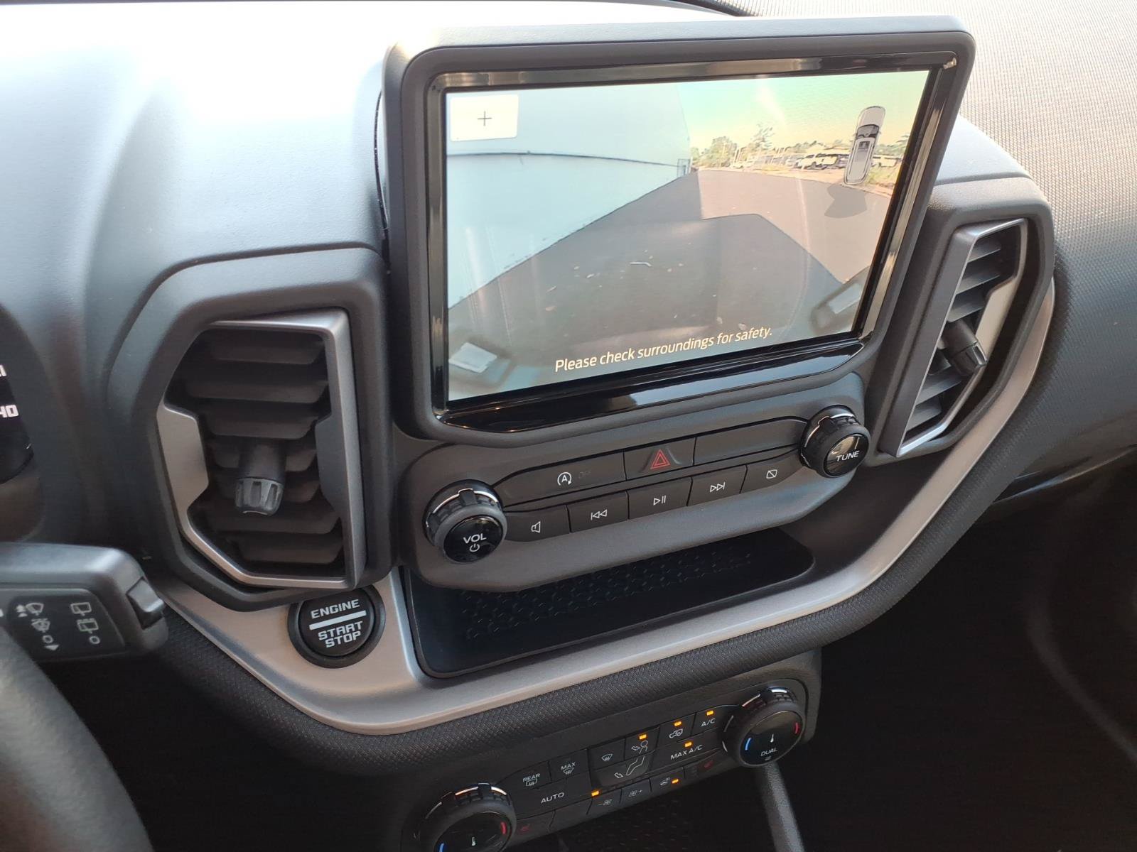 Certified 2022 Ford Bronco Sport Outer Banks w/ Tech Package AWD/4WD image 23