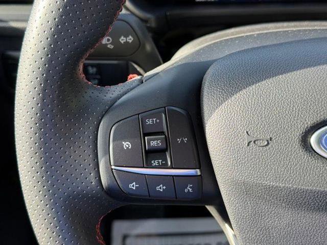 Certified 2024 Ford Escape ST-Line image 31