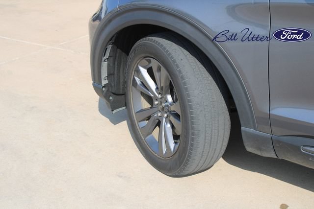 Certified 2021 Ford Explorer XLT w/ Equipment Group 202A RWD image 9