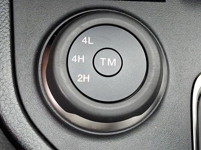 Certified 2019 Ford Ranger Lariat w/ Equipment Group 501A Mid image 24