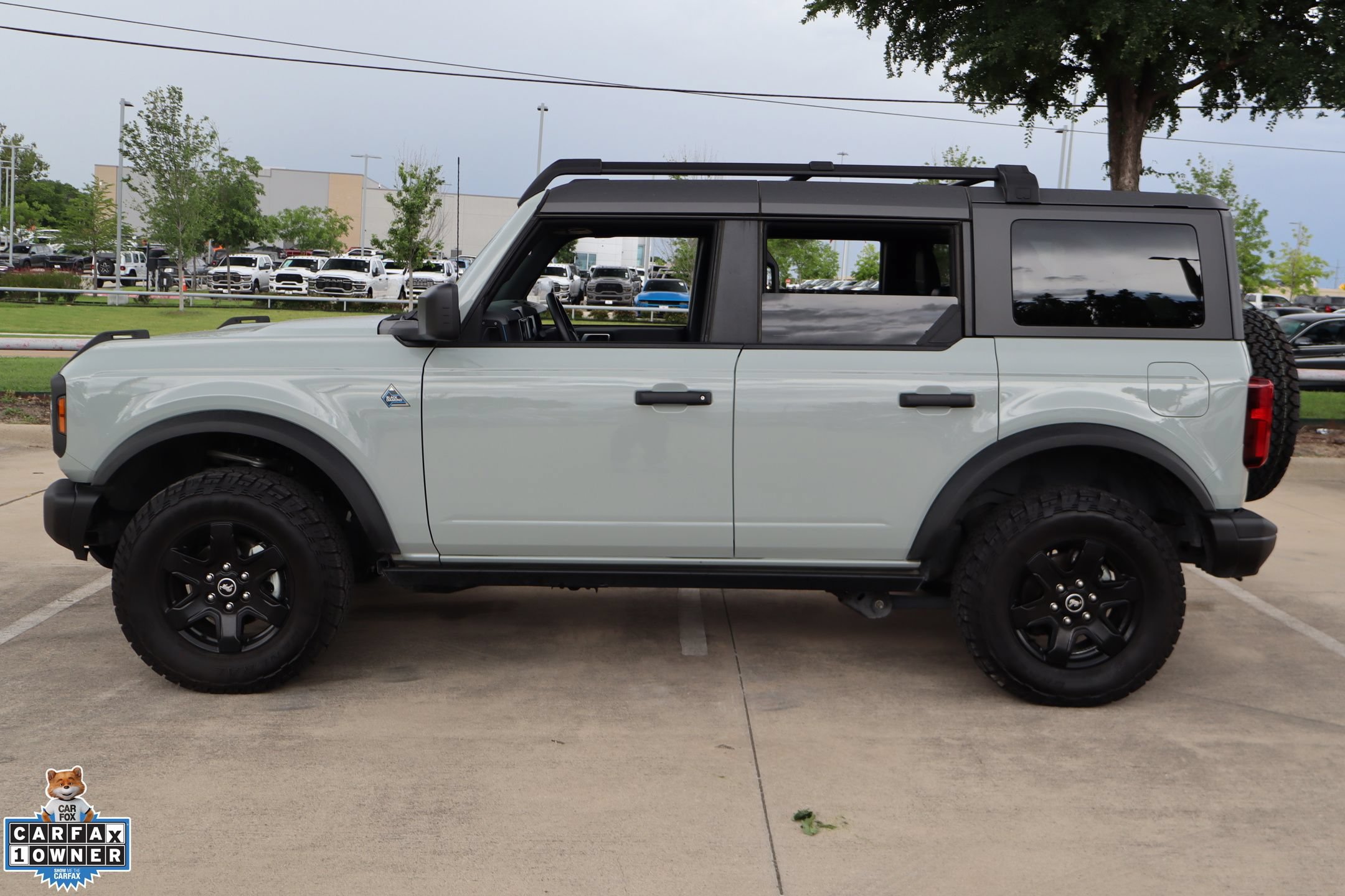Certified 2022 Ford Bronco Black Diamond AWD/4WD image 7