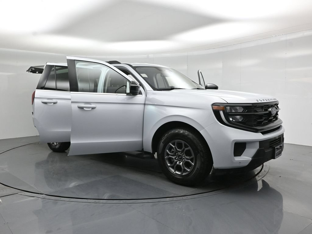 Certified 2025 Ford Expedition Max Active RWD image 30