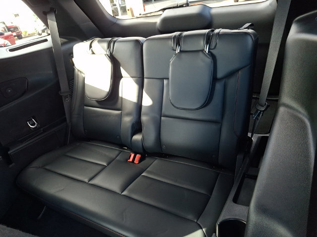 Certified 2025 Ford Explorer ST-Line AWD/4WD image 11