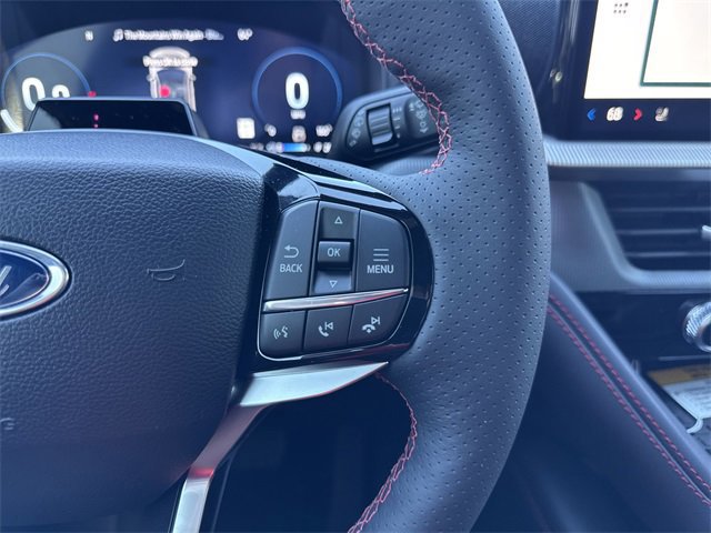 Certified 2025 Ford Explorer ST-Line w/ Premium Package image 17