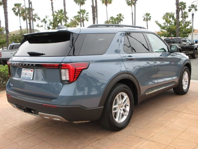 Certified 2025 Ford Explorer Active w/ Active Comfort Package image 4