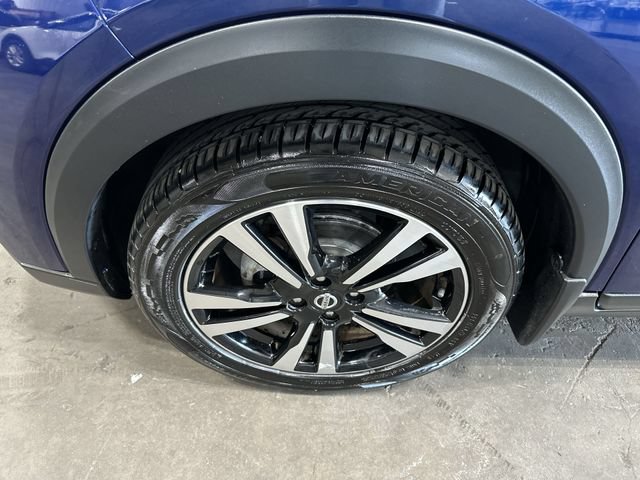 Used 2019 Nissan Kicks SV FWD image 23