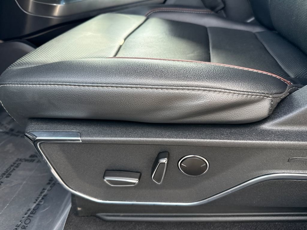 Certified 2023 Ford F150 Lariat w/ Equipment Group 502A High image 28