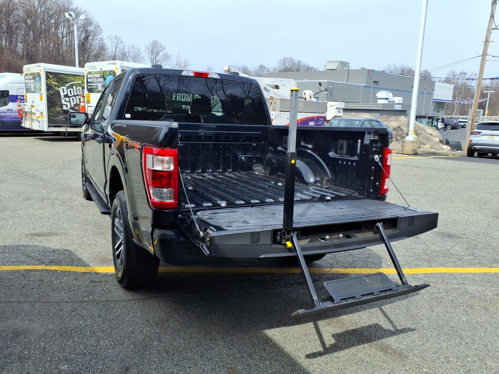 Certified 2022 Ford F150 XL w/ STX Appearance Package AWD/4WD image 25