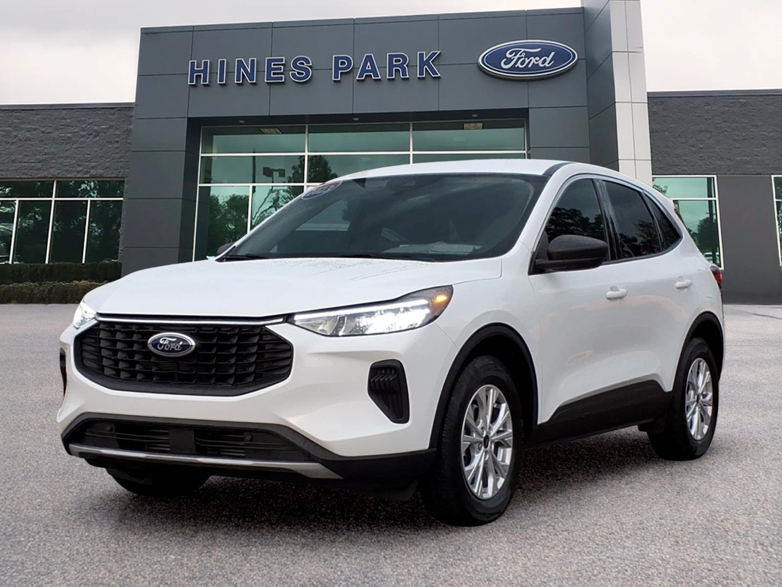 Certified 2023 Ford Escape Active AWD/4WD image 3