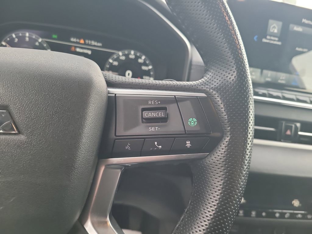 Used 2024 Mitsubishi Outlander SE image 15