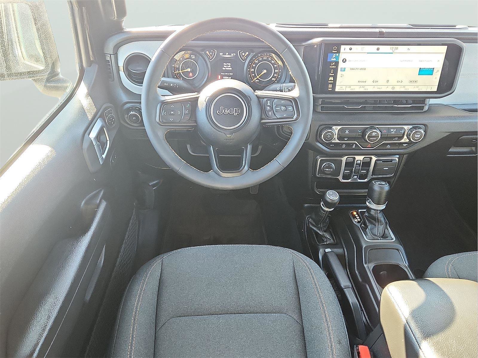 Used 2024 Jeep Wrangler Sport S image 11