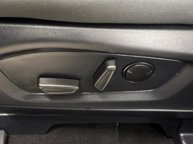 Certified 2025 Ford Explorer Active image 19