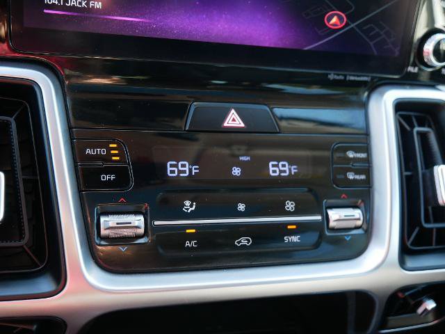 Used 2023 Kia Sorento S AWD/4WD image 24