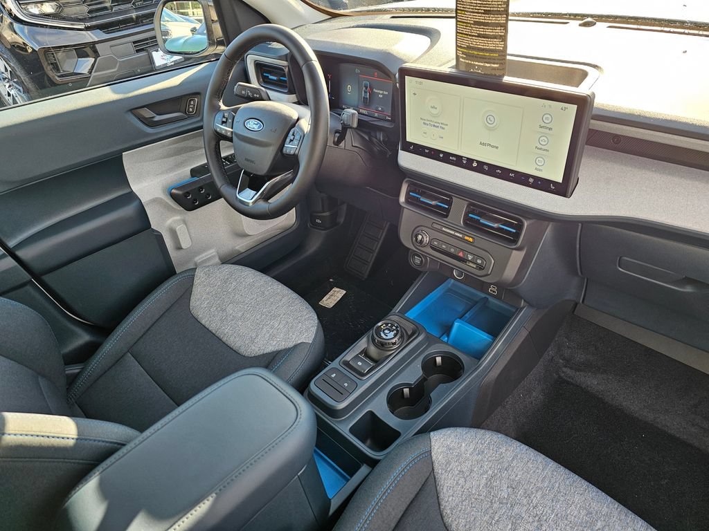 Certified 2025 Ford Maverick XLT w/ XLT Luxury Package AWD/4WD image 11