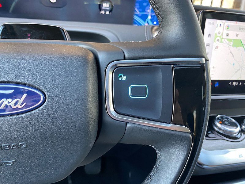Certified 2025 Ford Expedition Max Platinum AWD/4WD image 59