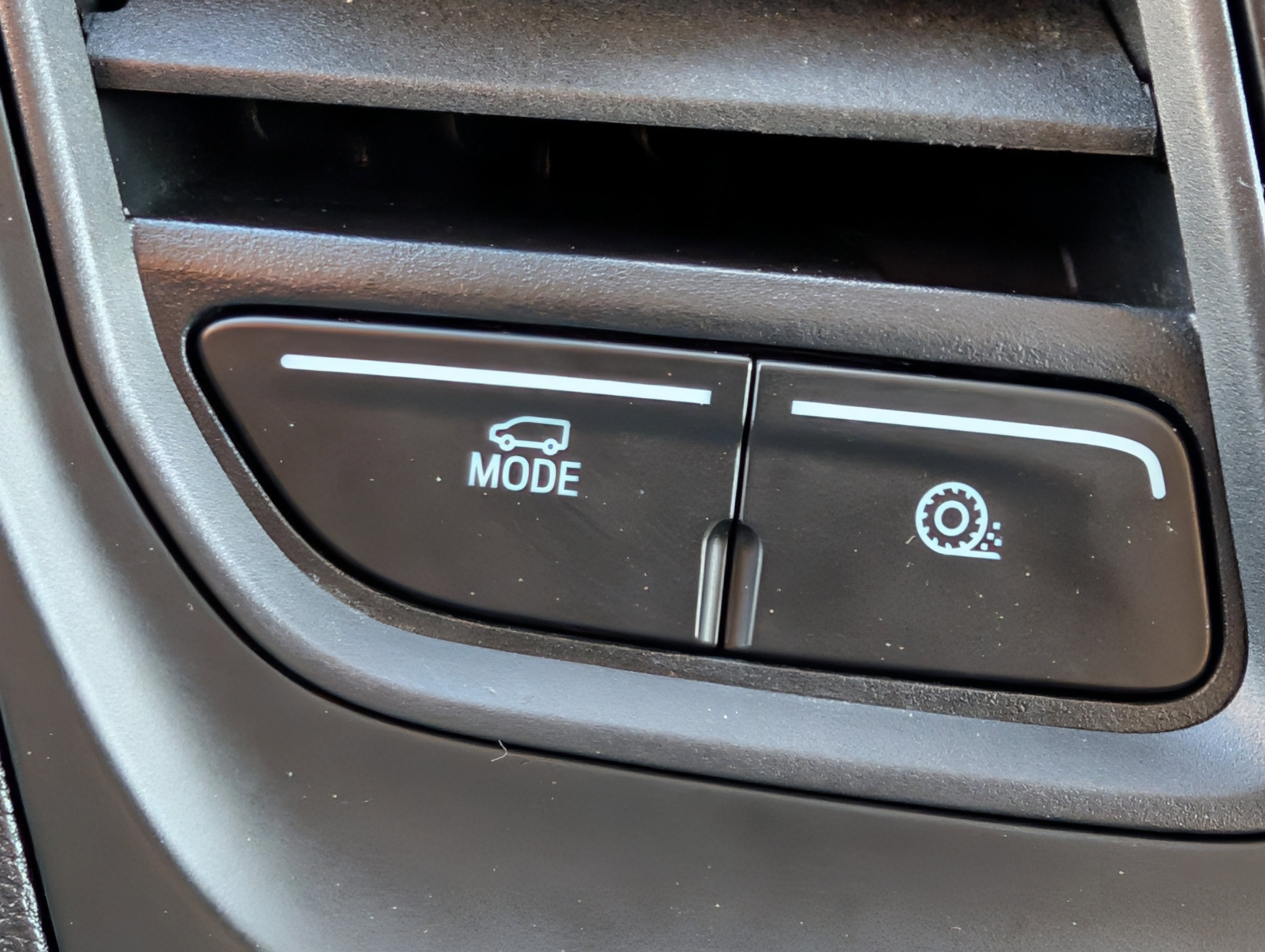 Certified 2024 Ford Transit 250 Low Roof w/ Exterior Upgrade Package image 28