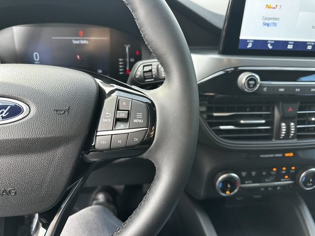 Certified 2023 Ford Escape Active AWD/4WD image 29