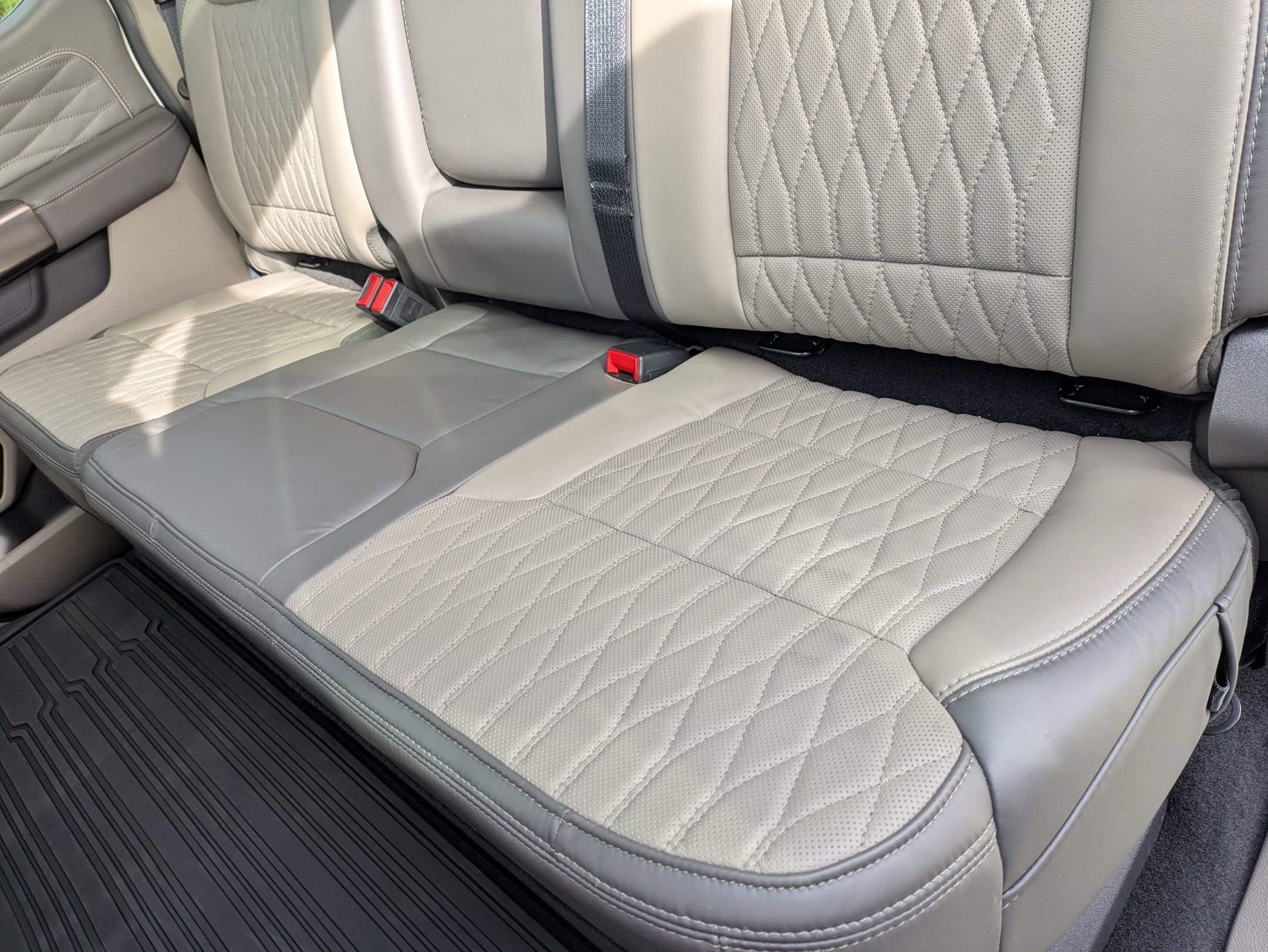 Certified 2025 Ford F150 Platinum w/ Equipment Group 703A Plus image 33