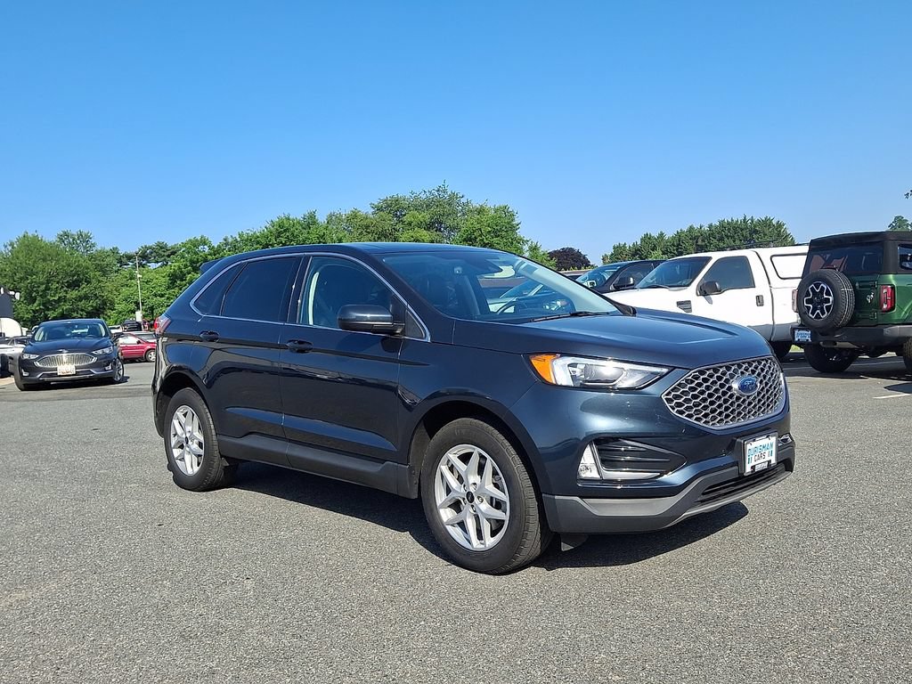 Certified 2023 Ford Edge SEL w/ Convenience Package AWD/4WD image 1