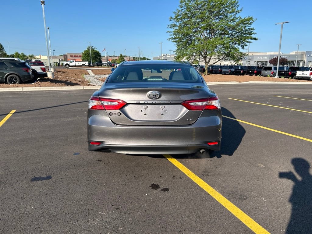 Used 2018 Toyota Camry LE FWD image 25