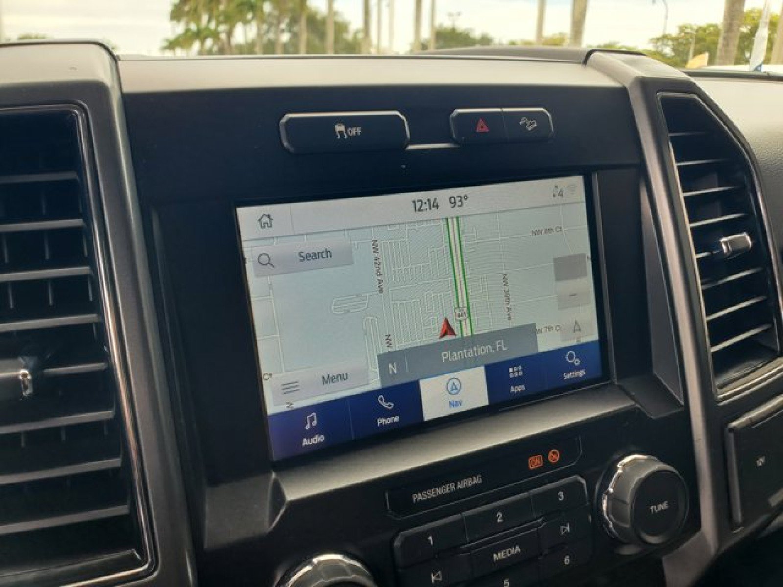 Certified 2021 Ford F250 XLT w/ XLT Premium Package AWD/4WD image 22