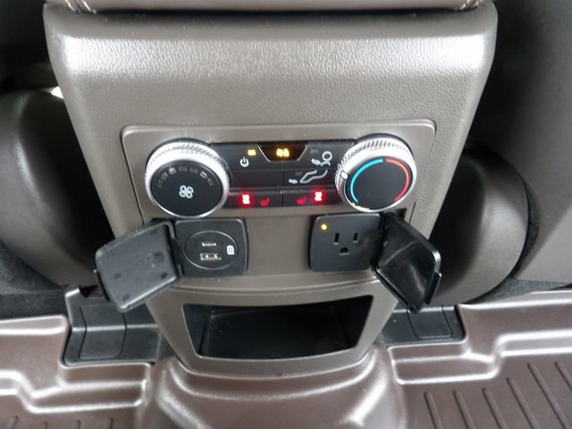 Certified 2020 Ford Explorer Platinum w/ Premium Technology Package image 24