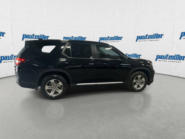 Used 2025 Honda Pilot EX-L image 12