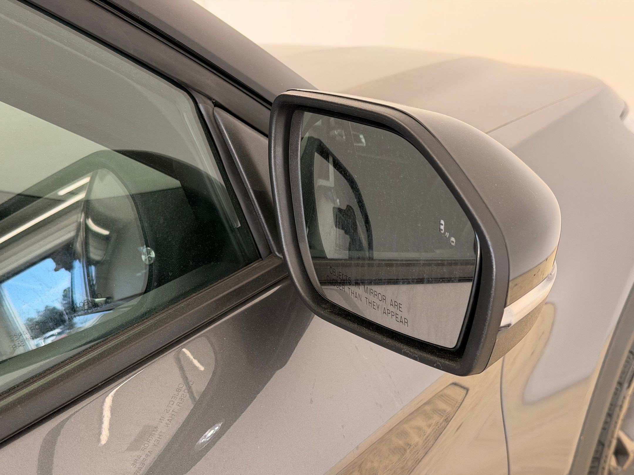 Certified 2025 Ford Explorer ST-Line w/ ST-Line Street Pack image 21